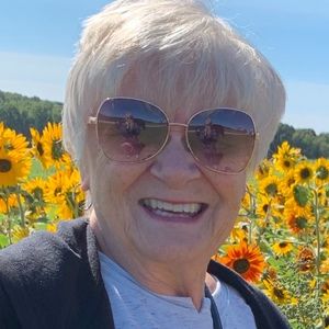 Meet your Posher, Joann